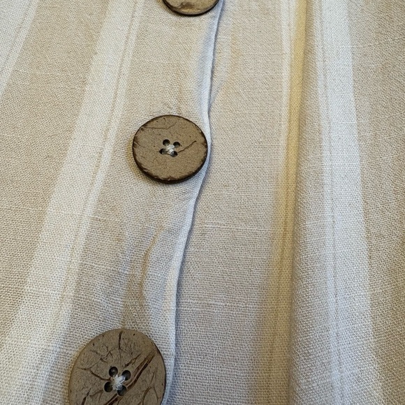 Kismet Ivory Wooden Button Front Linen Blend Casual Camisole Women's size Small - Picture 3 of 7